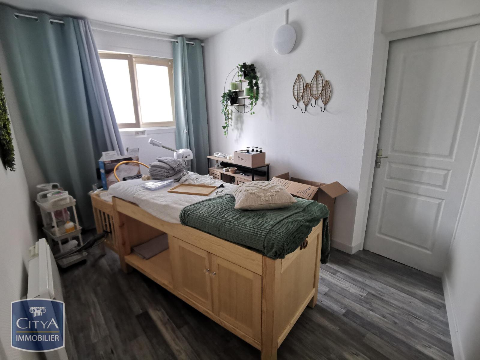 Photo 2 appartement Saint-Romain-le-Puy