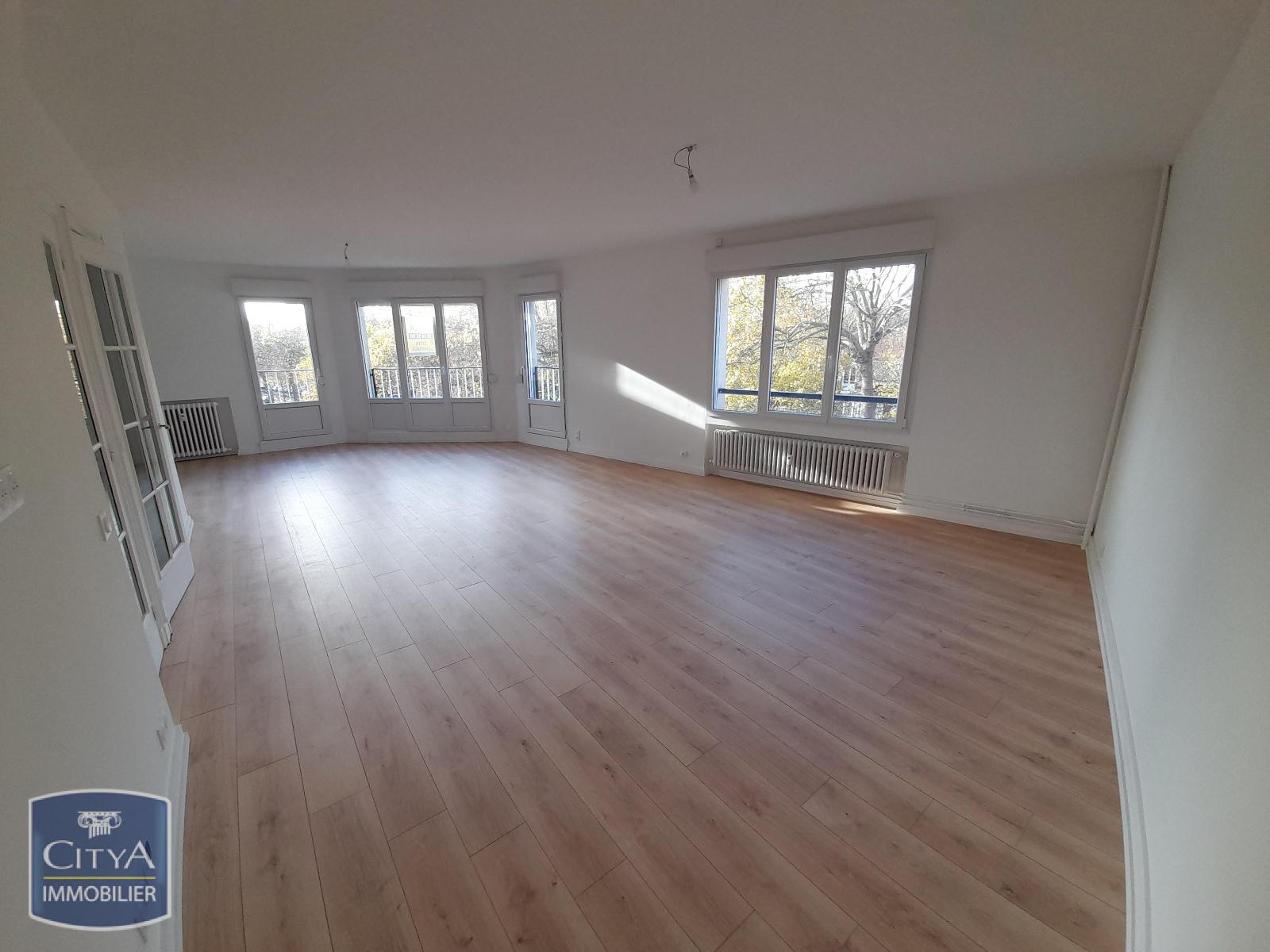 Photo Appartement 4 pièces 131.35m²