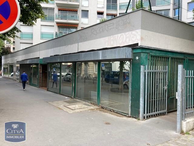 Photo Local Commercial 544m²