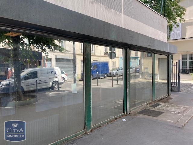 Photo 1 local commercial Paris 20e Arrondissement