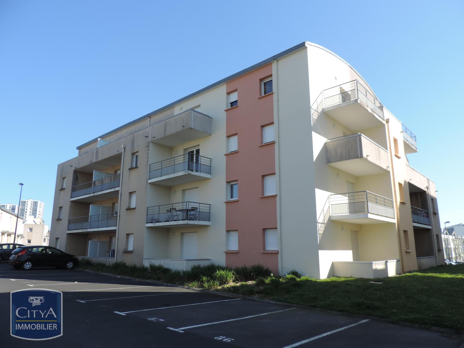 LOCATION APPARTEMENT T1 BIS BREST BALCON PARKING