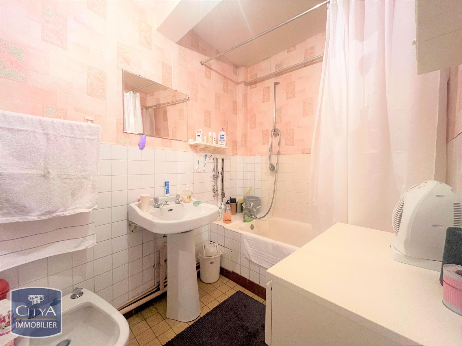 BREST INVESTISSEMENT 29200 ASCENSEUR RENTABILITE CHAMBRE SALLE DE BAINS SEJOUR DRESSING CUISINE PENFELD BELLEVUE COSY BEAU BEL VIVRE A BREST