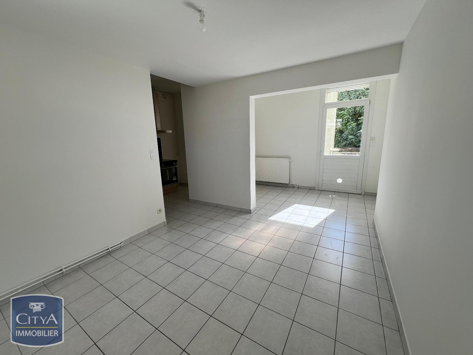 Photo Appartement 3 pièces 56.11m²