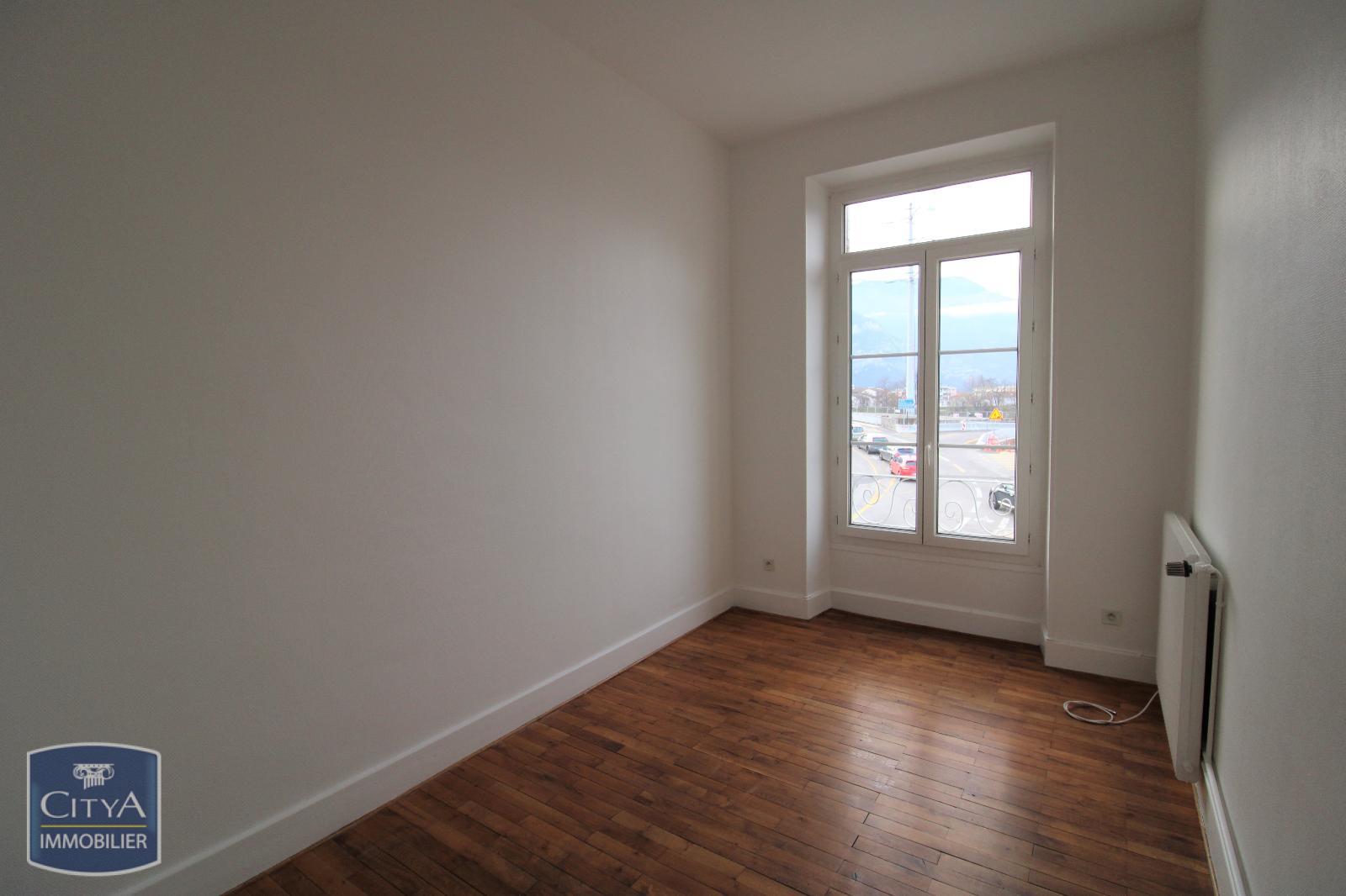 Photo 2 appartement Grenoble