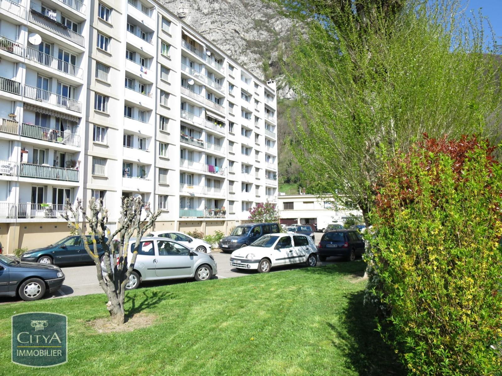 Photo 3 parking Saint-Martin-le-Vinoux