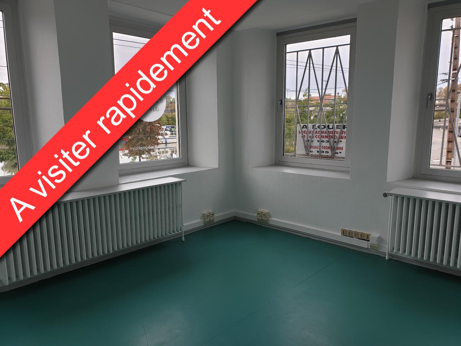 Photo Local Commercial 65m²